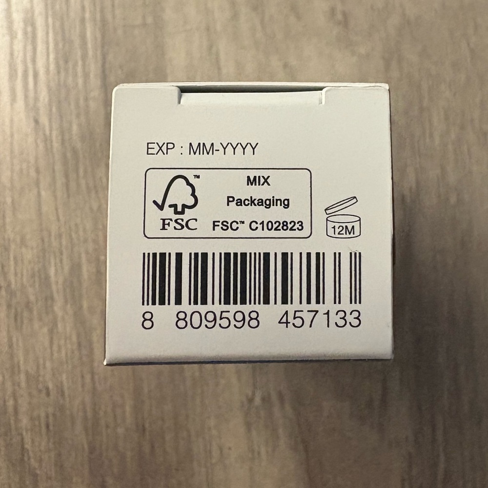 COSRX Alpha-Arbutin 2 Discoloration Care Serum - Cream - Picture 5 of 6